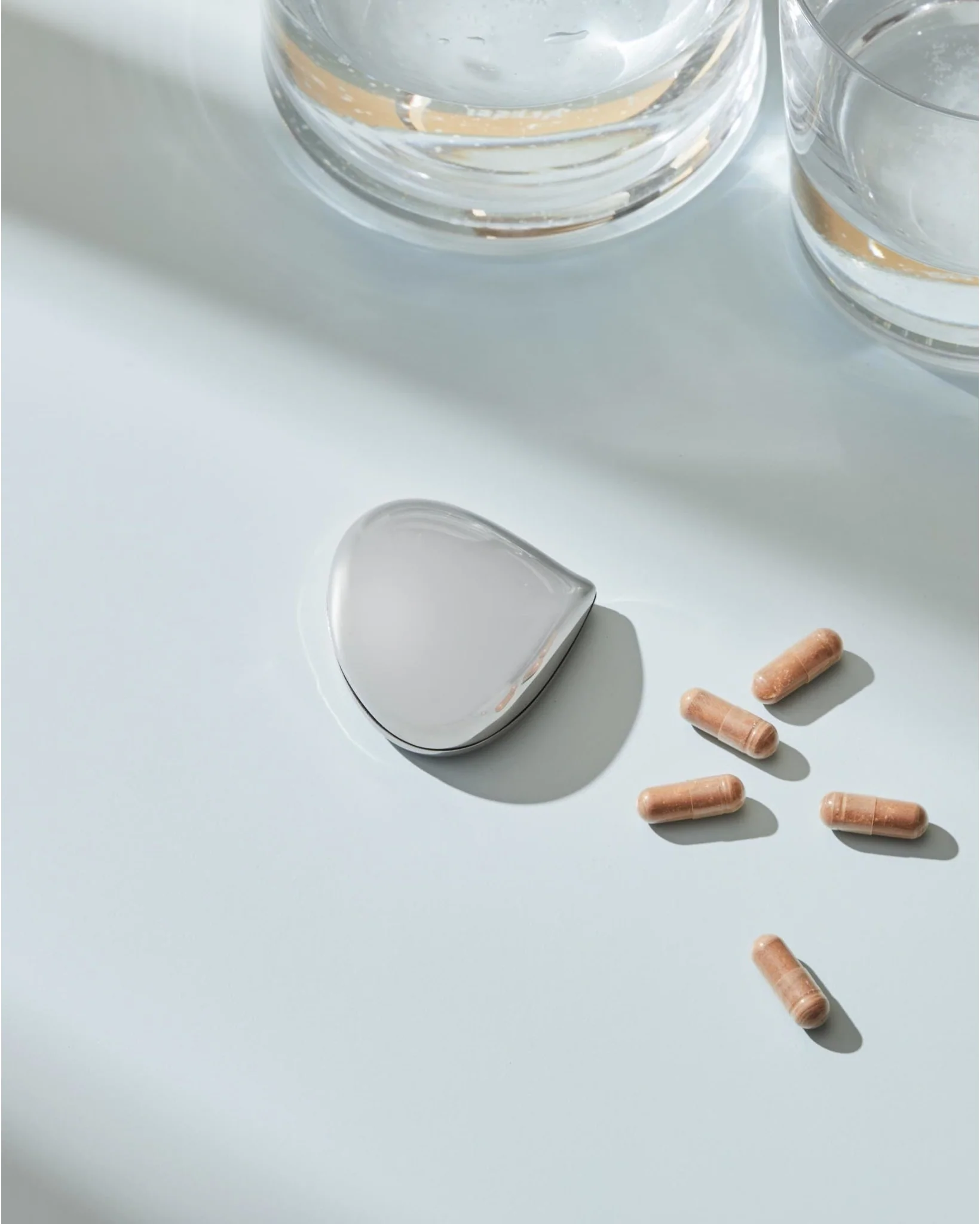Alessi Chestnut Pill Box - Image 2