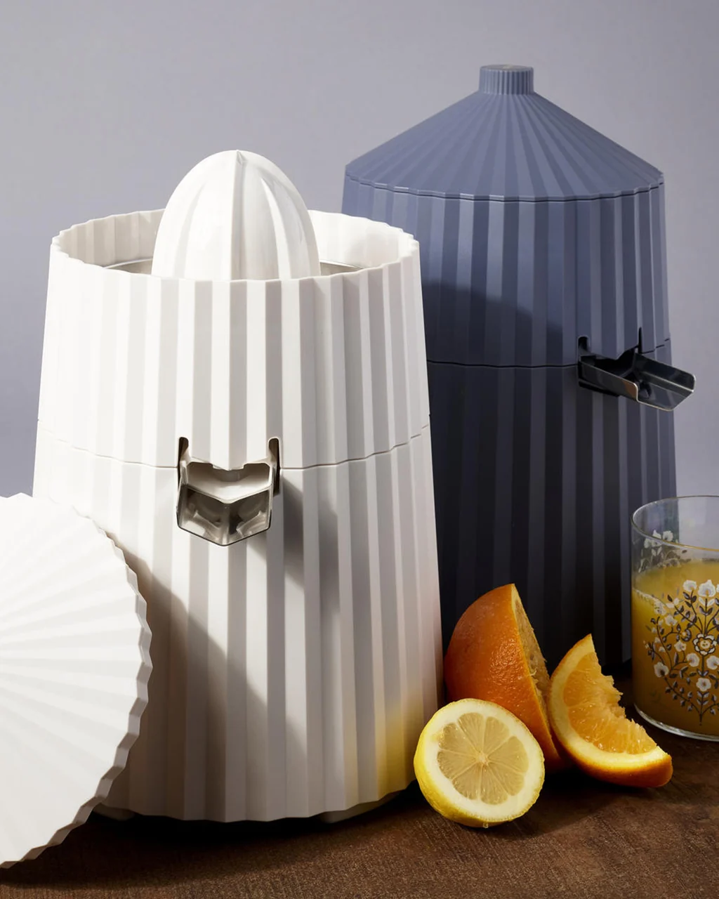 Alessi Plisse Electric Citrus Squeezer - Image 13