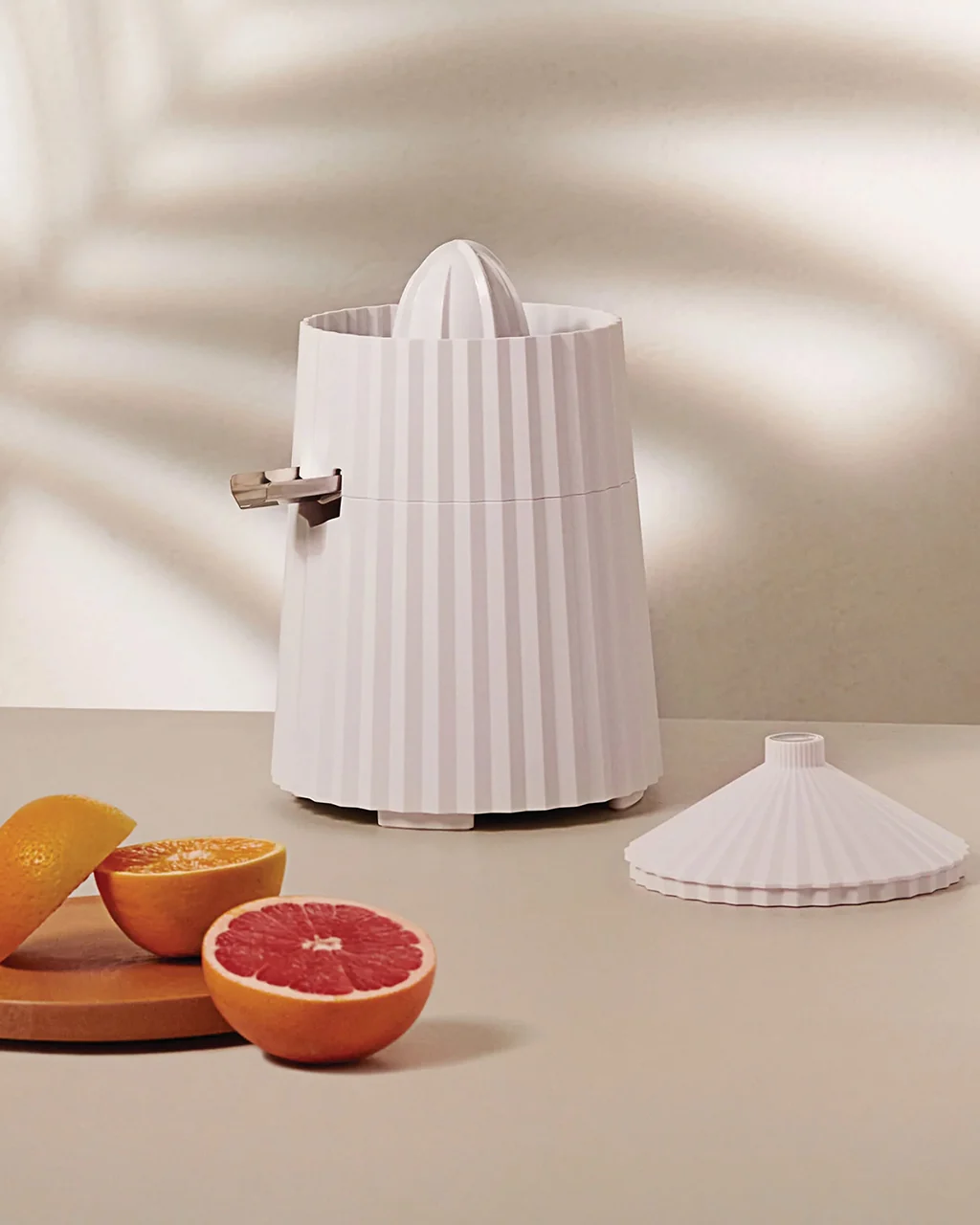 Alessi Plisse Electric Citrus Squeezer - Image 14