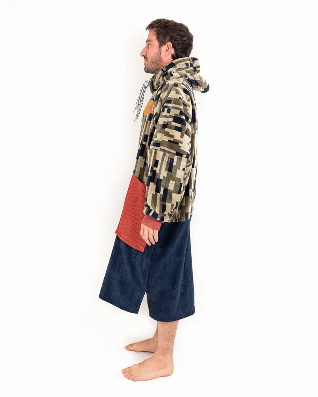 All-In Long Sleeves Poncho - Image 3