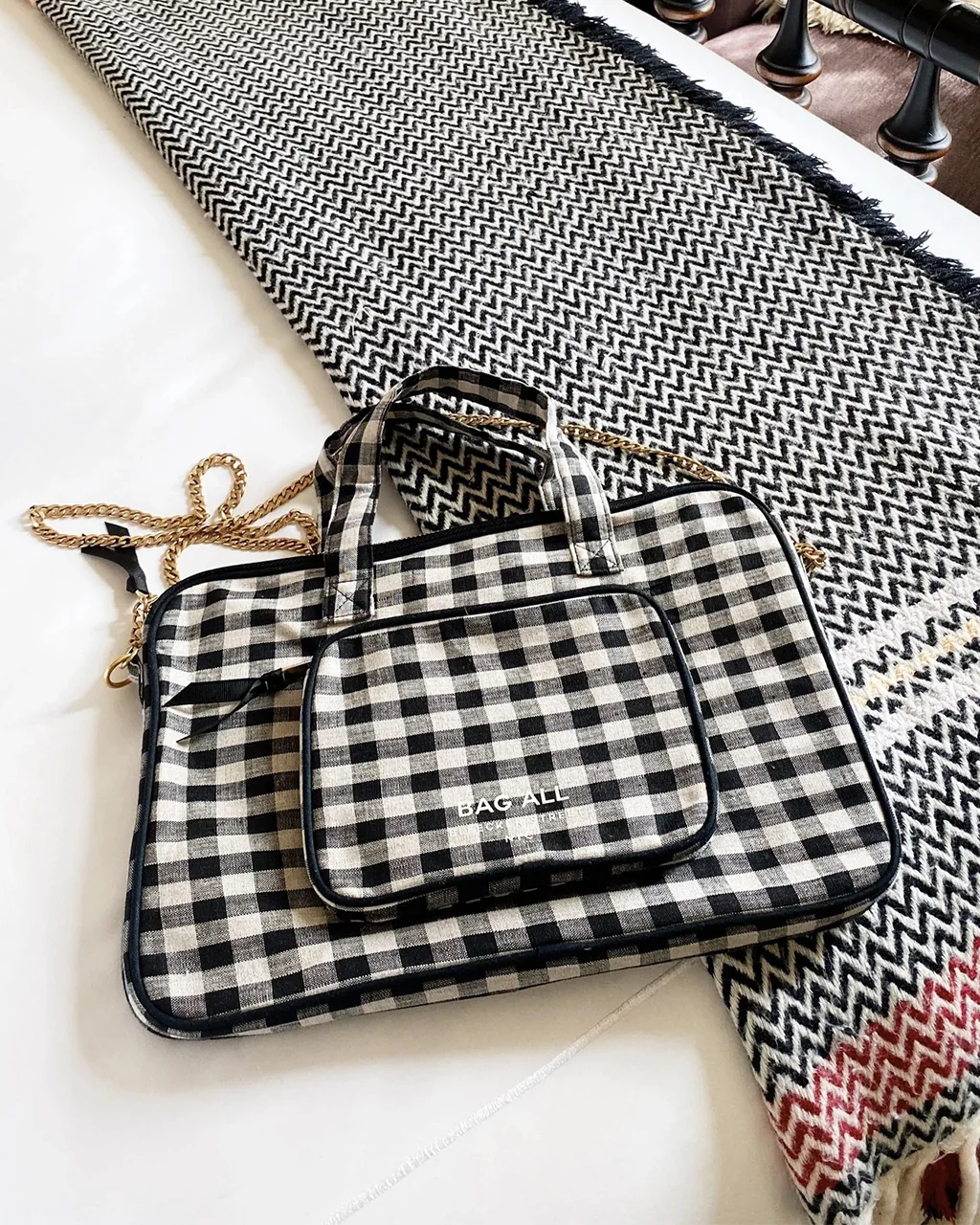 Bag-all Laptop Case 13" with Chain and Charger Pocket - Image 9