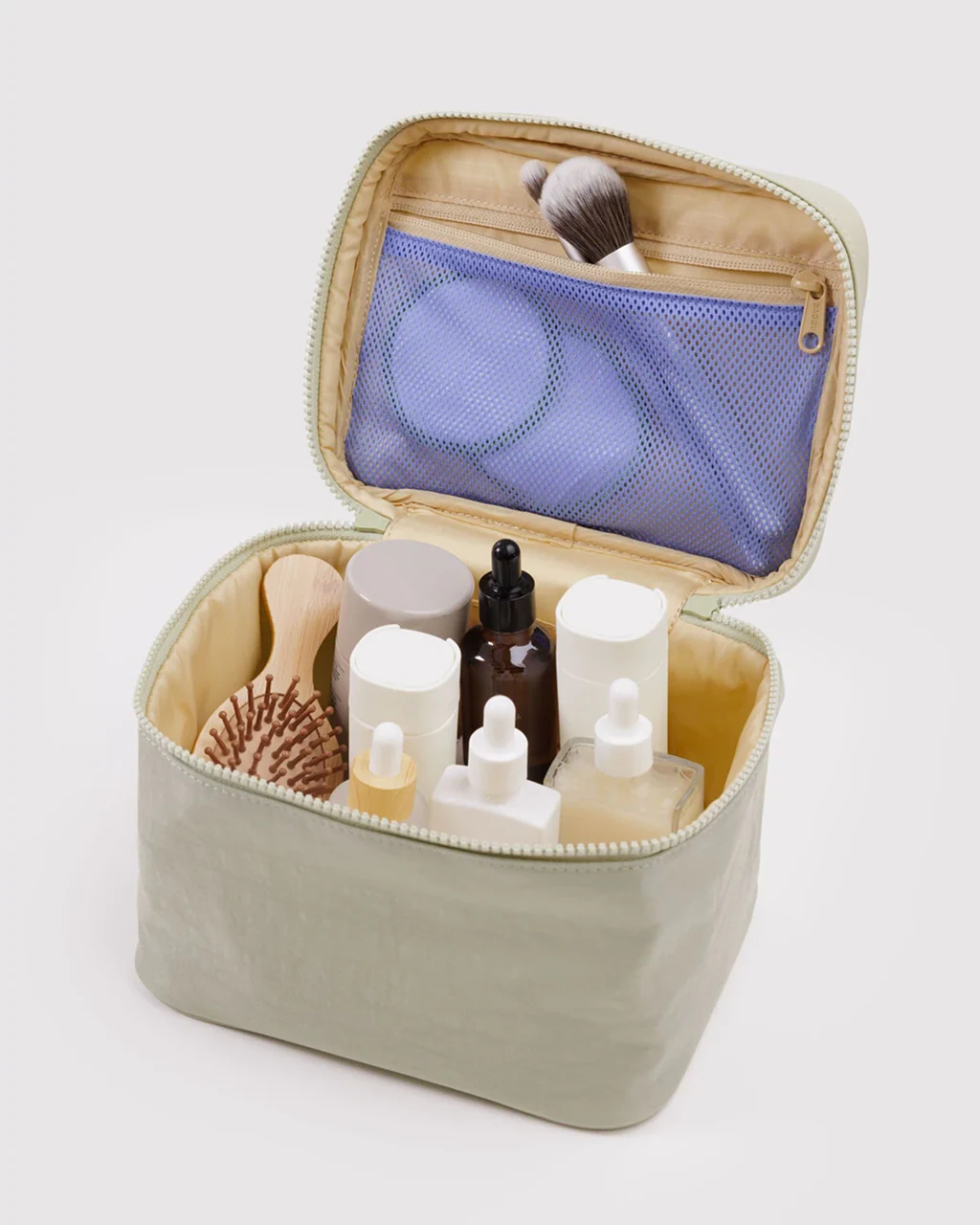 Baggu Large Cosmetic Case - Image 23
