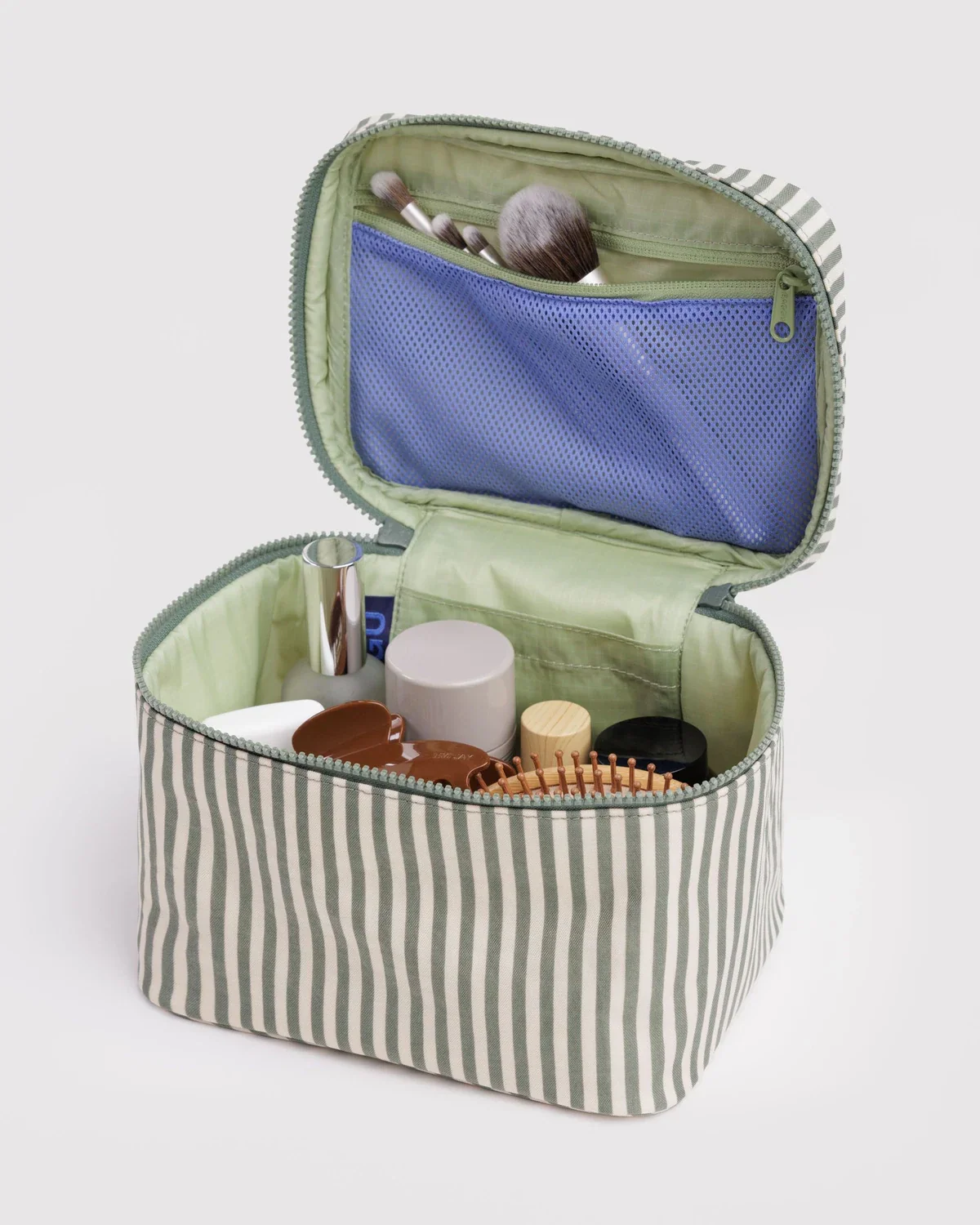 Baggu Large Cosmetic Case - Image 26