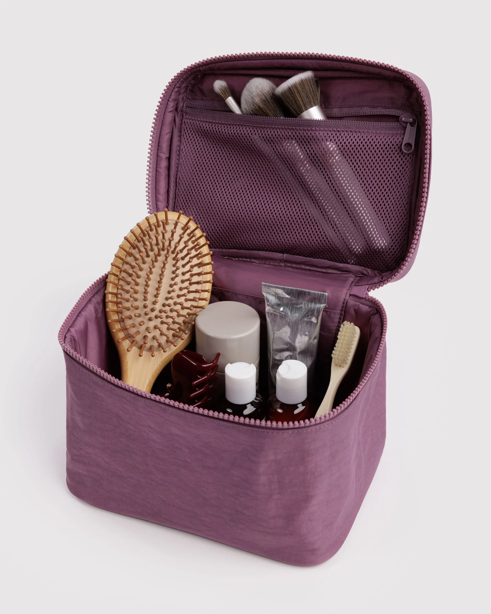 Baggu Large Cosmetic Case - Image 35