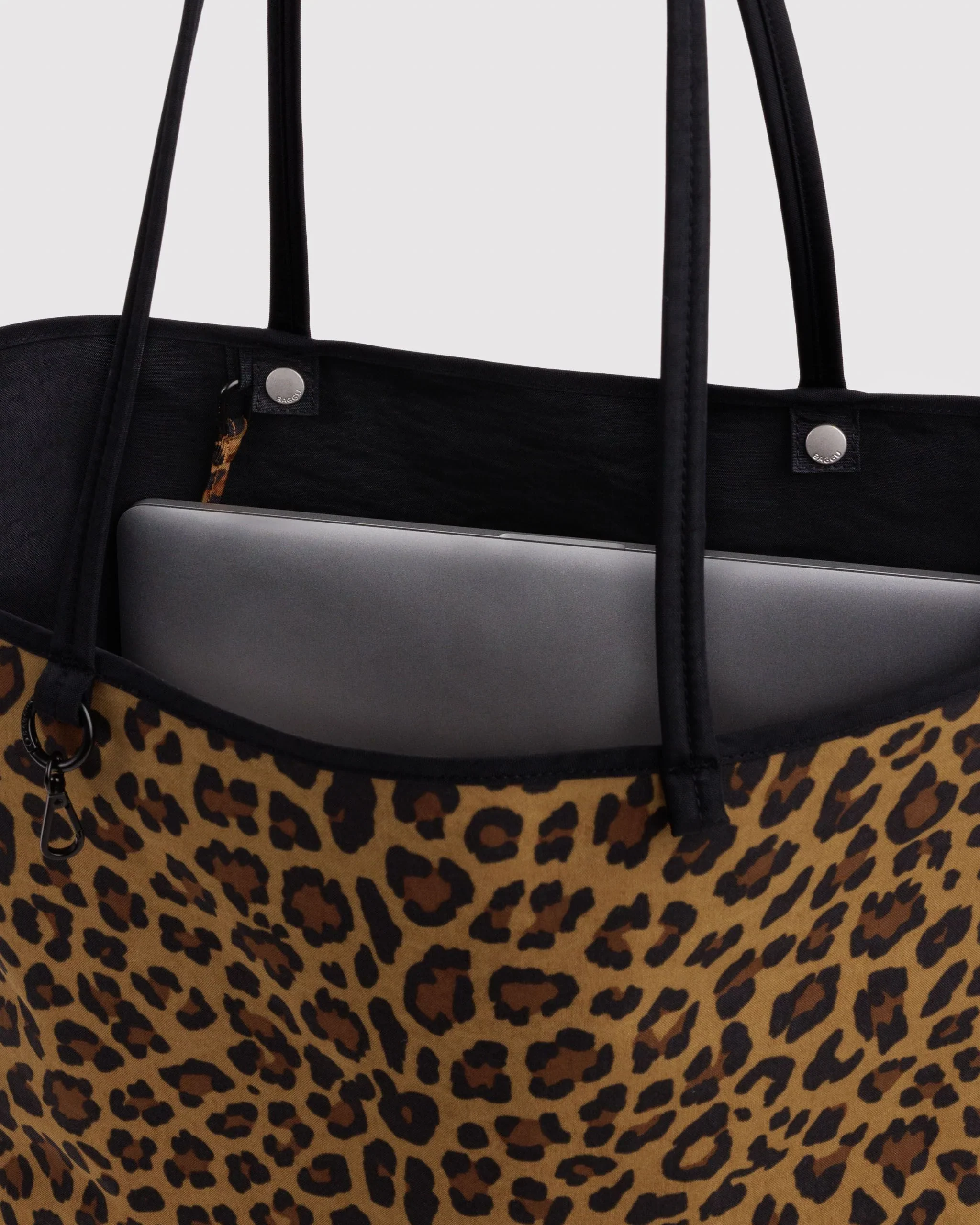 Baggu Large Nylon Reversible Tote - Image 15