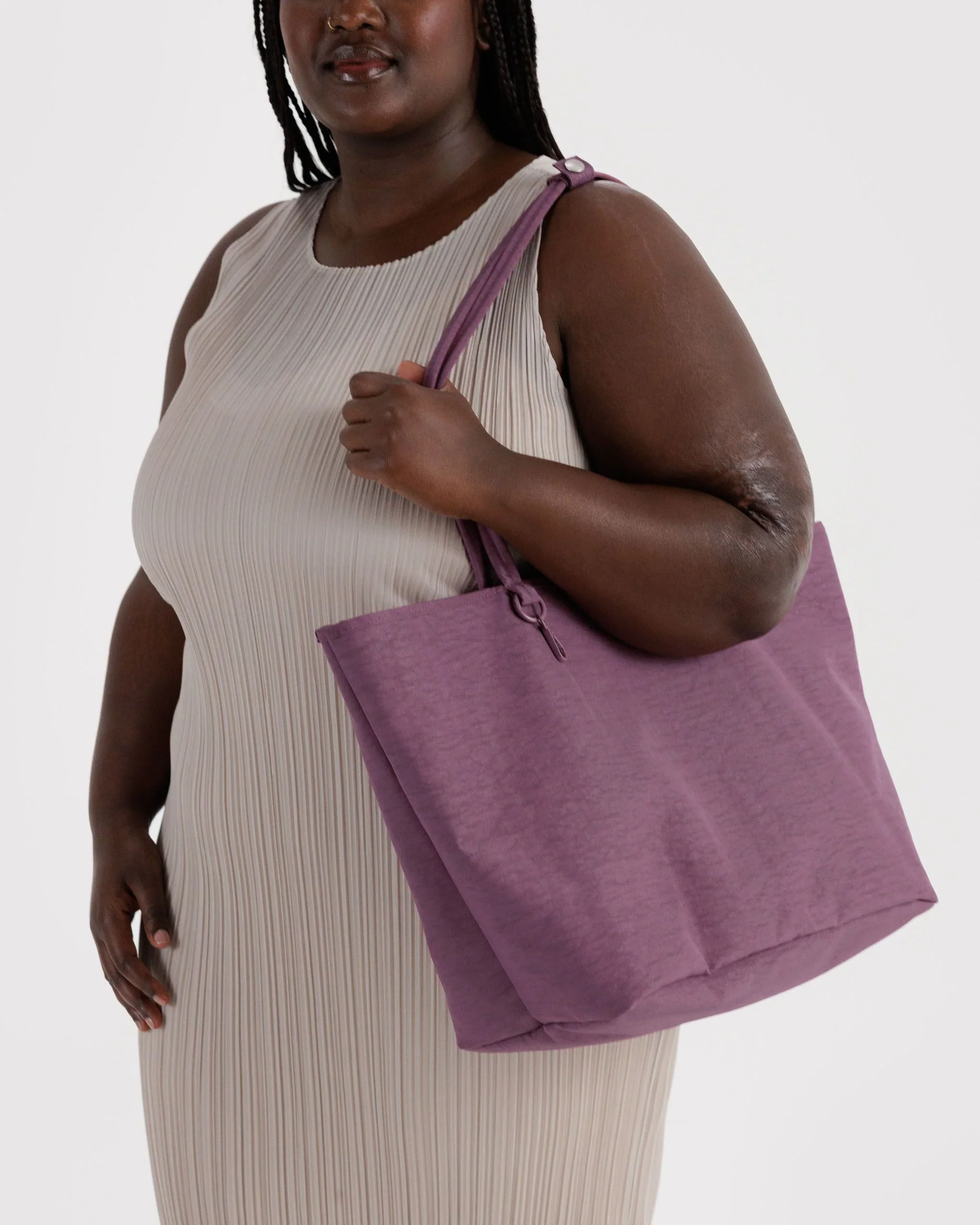 Baggu Large Nylon Reversible Tote - Image 18