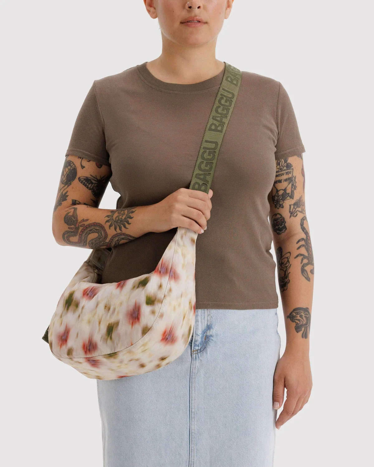 Baggu Medium Nylon Crescent Bag - Image 27