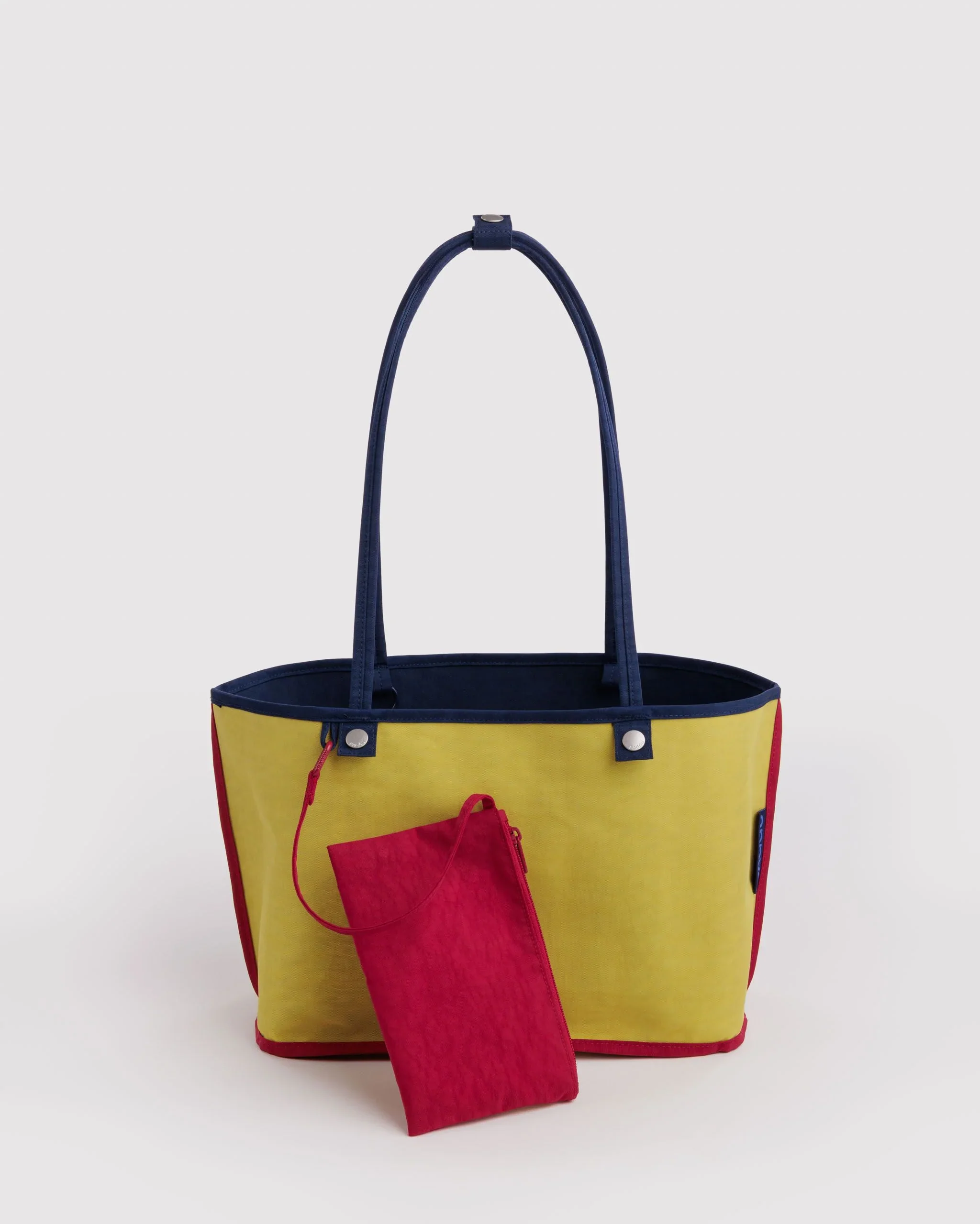 Baggu Medium Nylon Reversible Tote - Image 14