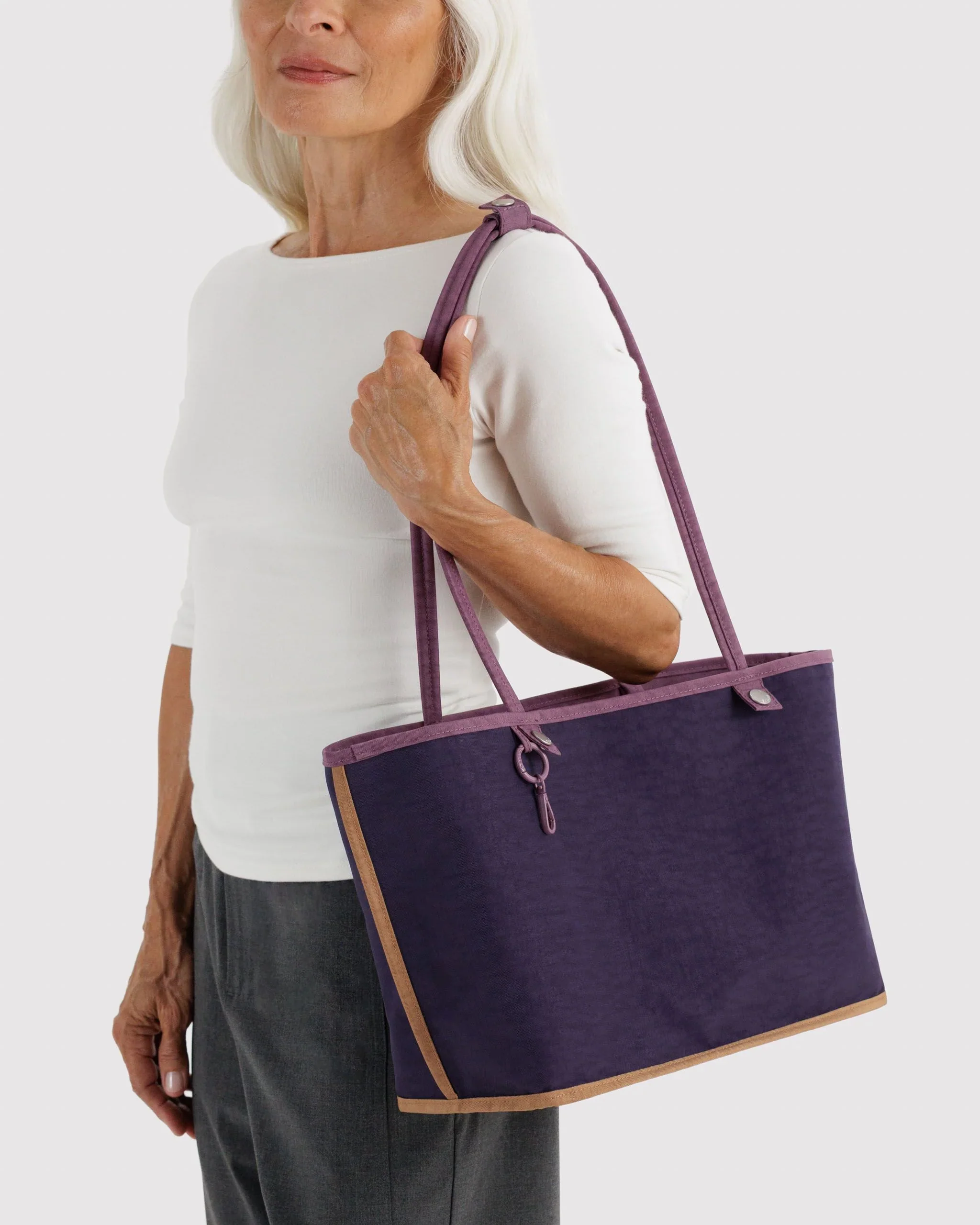 Baggu Medium Nylon Reversible Tote - Image 17