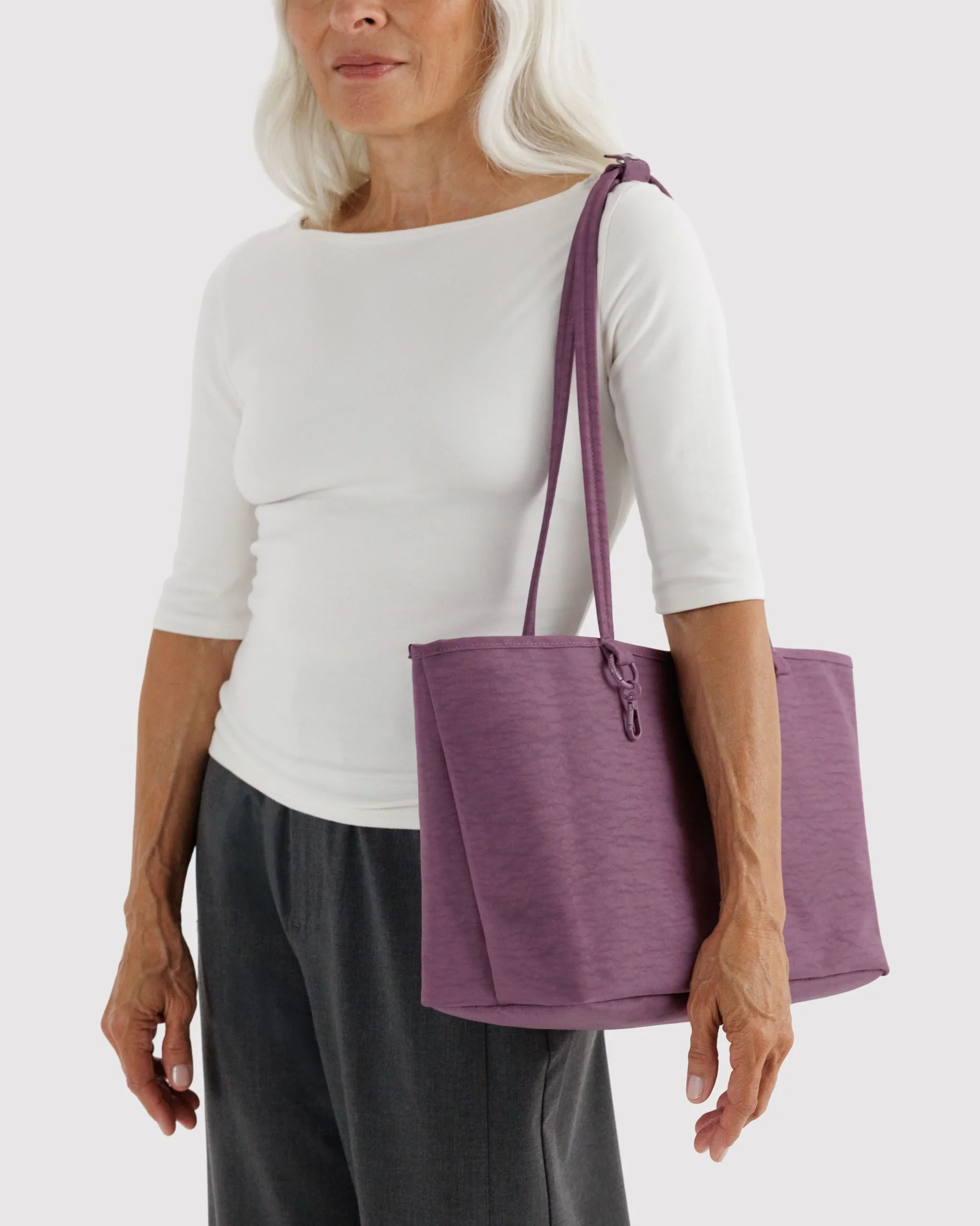 Baggu Medium Nylon Reversible Tote - Image 18