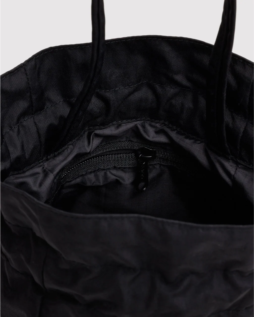 Baggu Nylon Drawstring Bag - Image 4