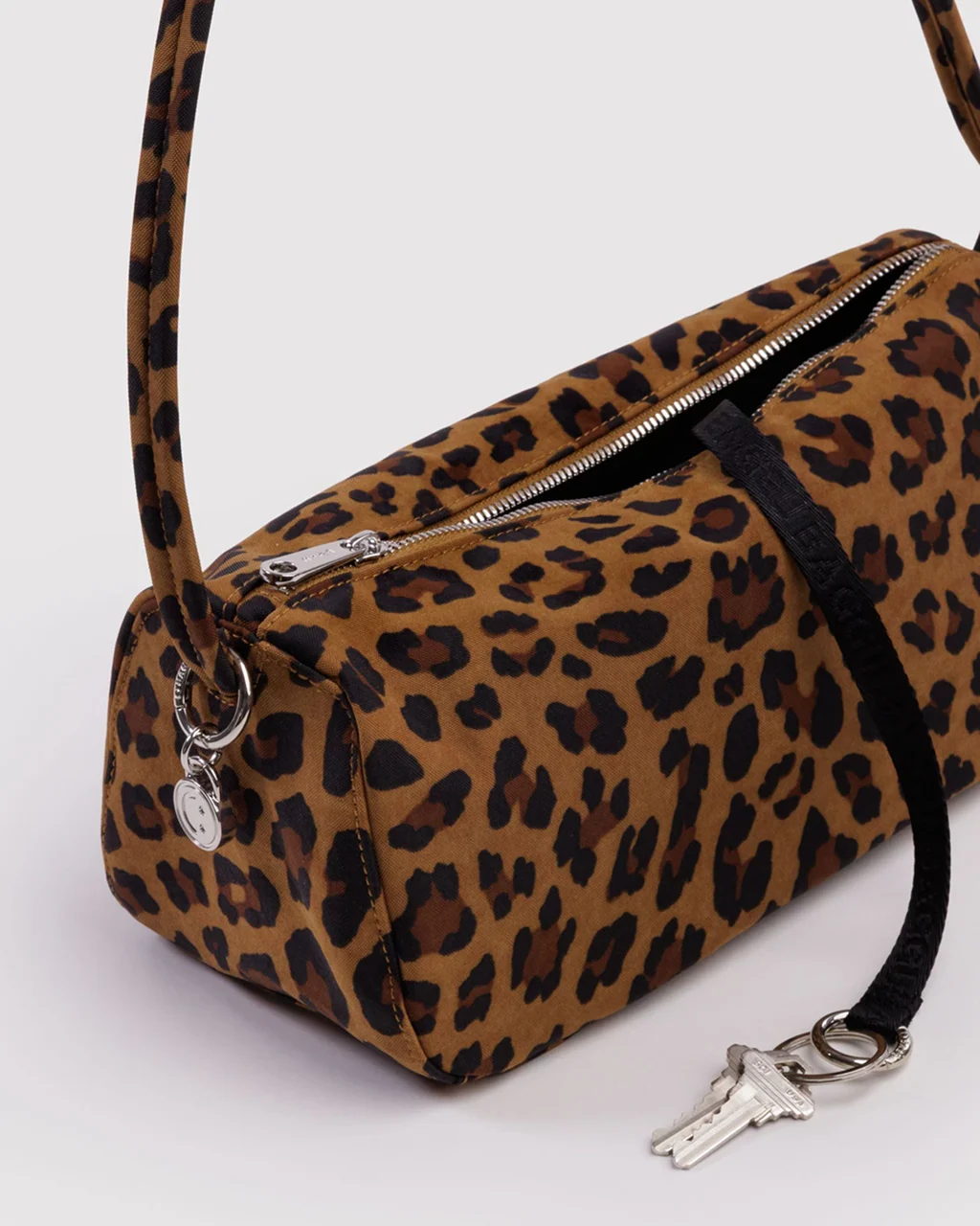 Baggu Nylon Loaf Bag - Image 15