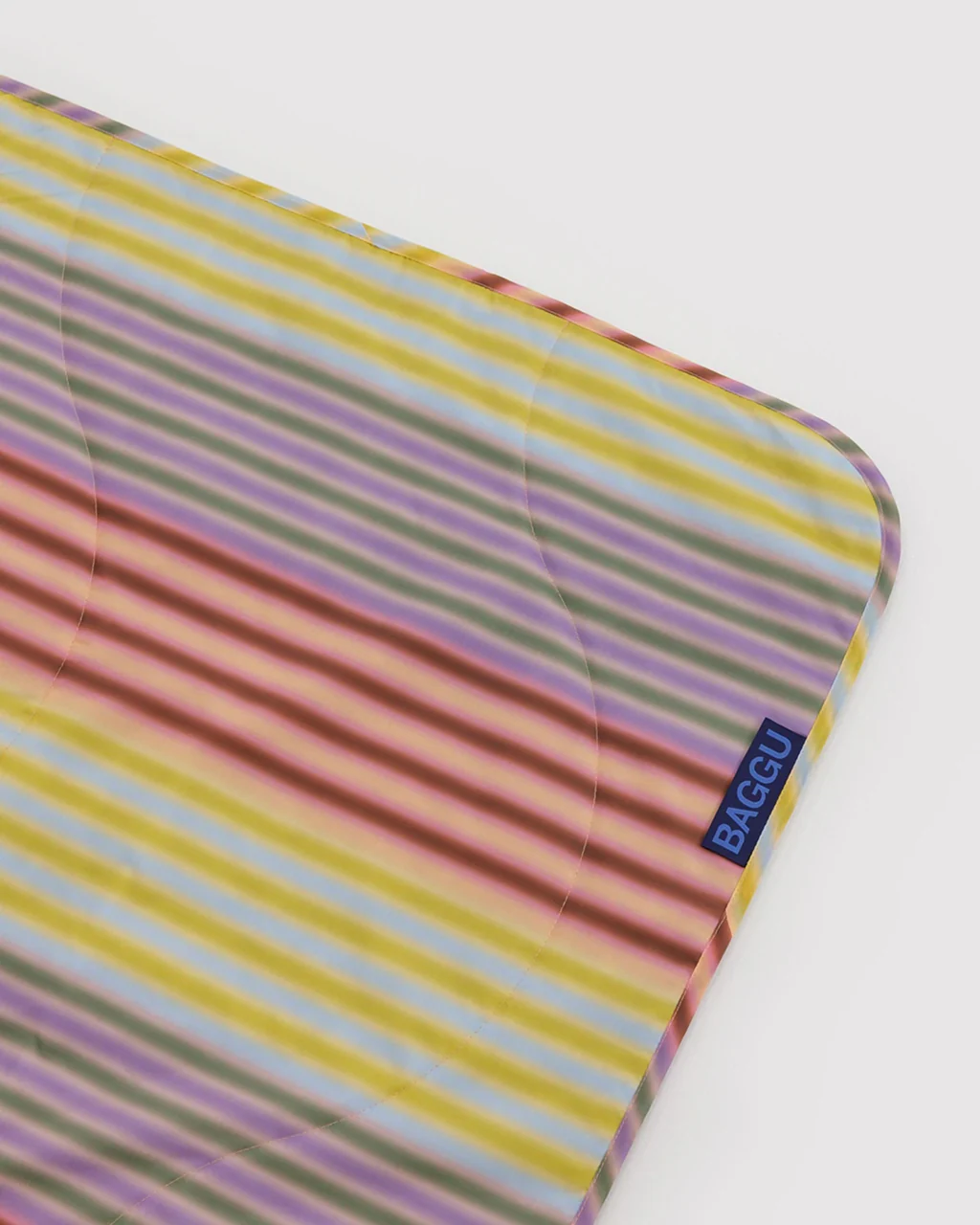 Baggu Puffy Picnic Blanket - Image 32