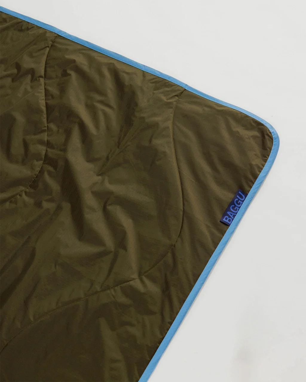 Baggu Puffy Picnic Blanket - Image 7
