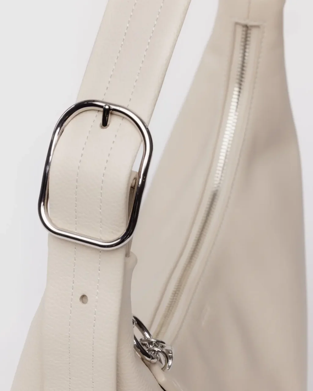 Baggu Recycled Leather Shoulder Bag - Image 7
