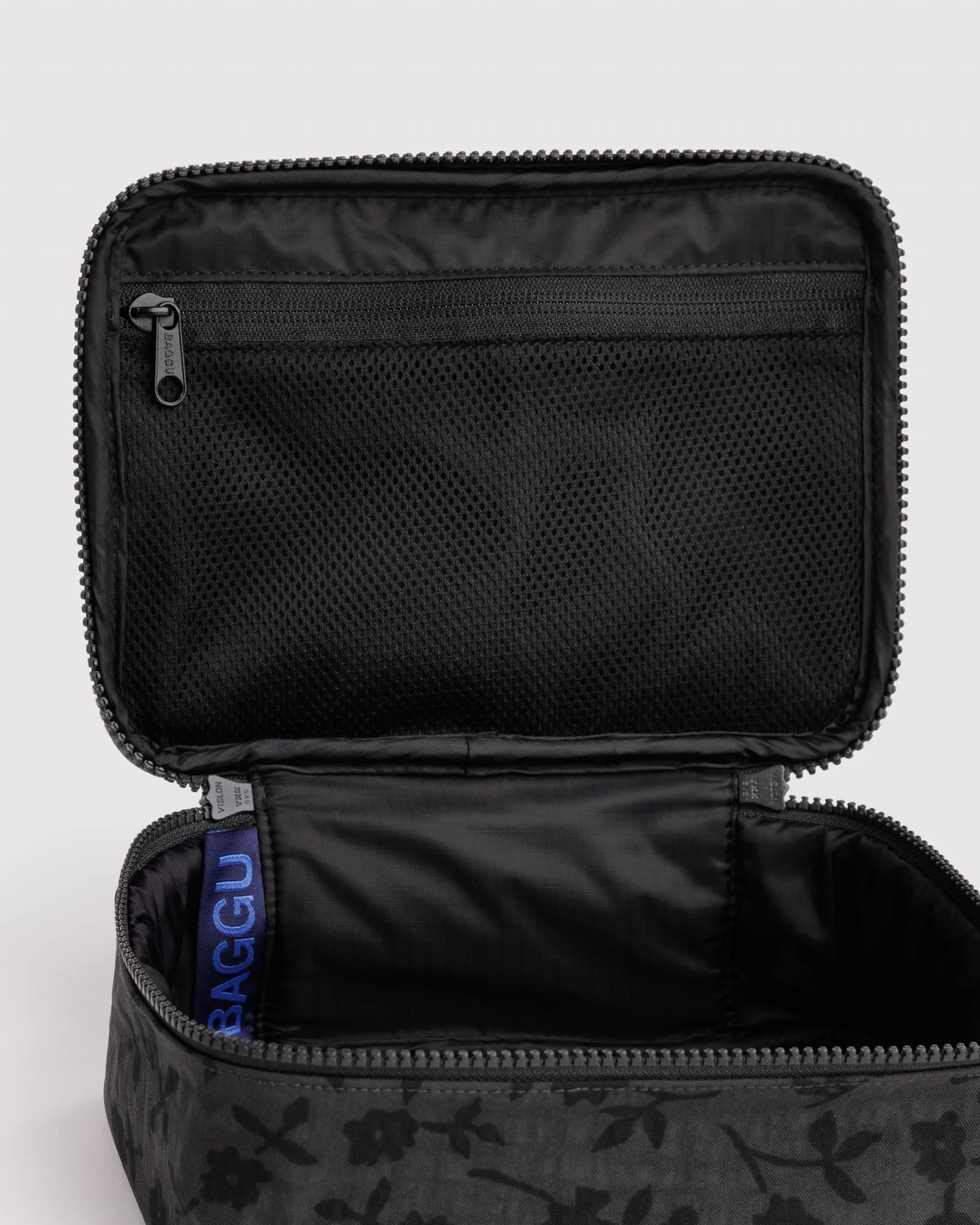 Baggu Small Cosmetic Case - Image 32