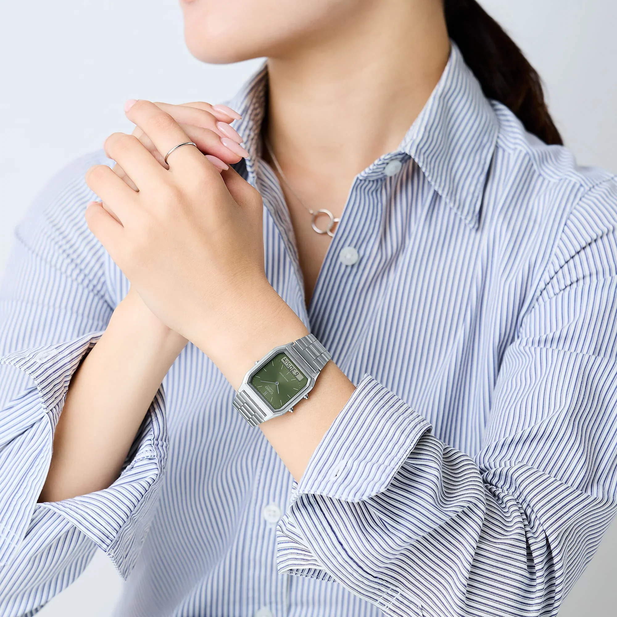 Casio AQ230A-2A1 Watch - Image 2