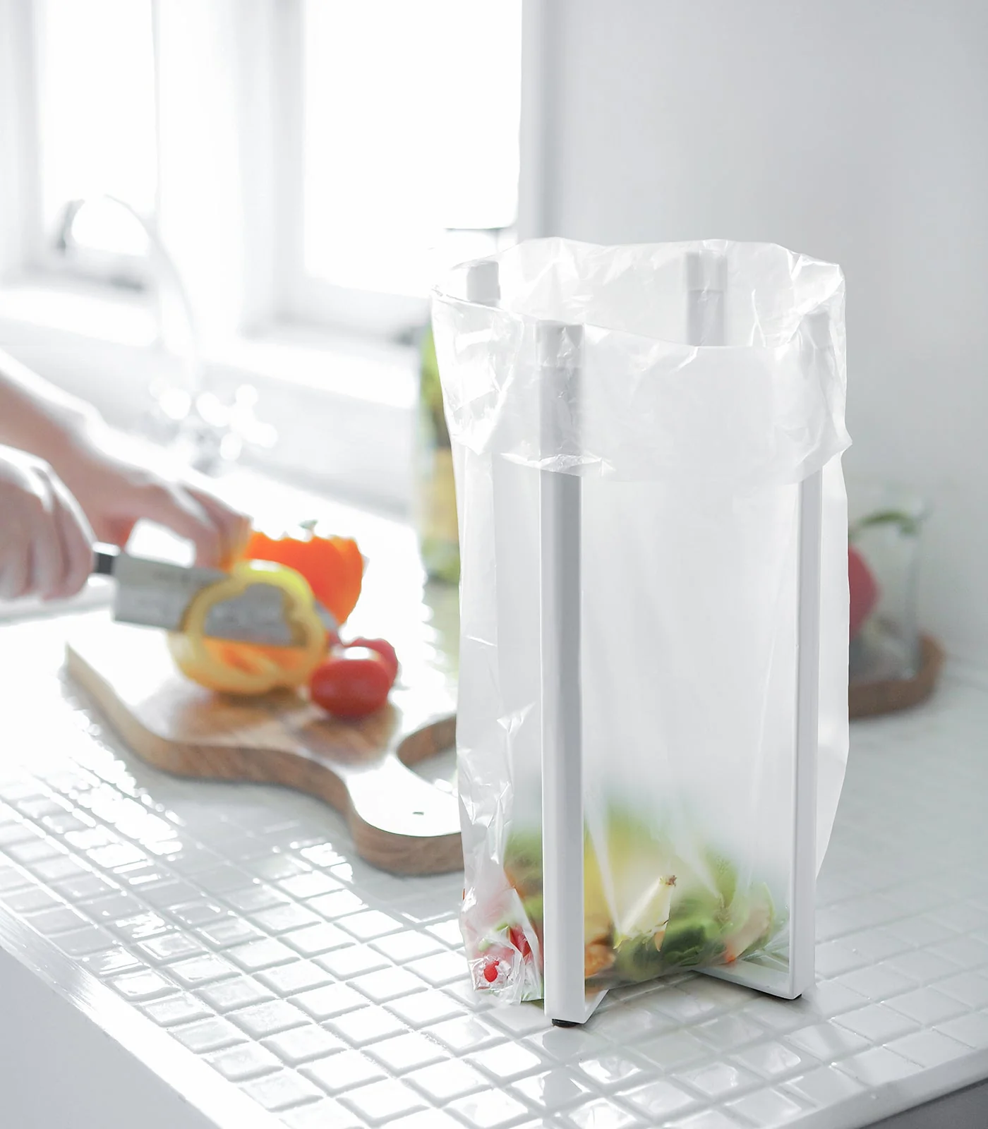 Yamazaki Home Collapsible Bottle Dryer - Image 6