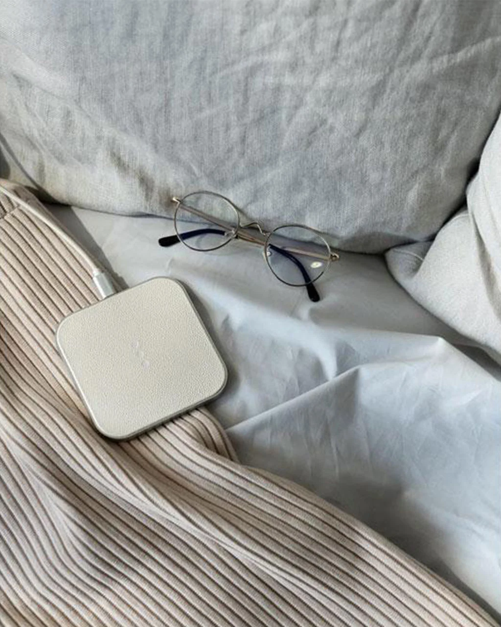 Courant Catch:1 Wireless Charger - Image 7