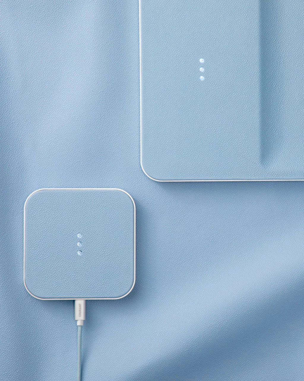 Courant Catch:3 Wireless Charger - Image 10