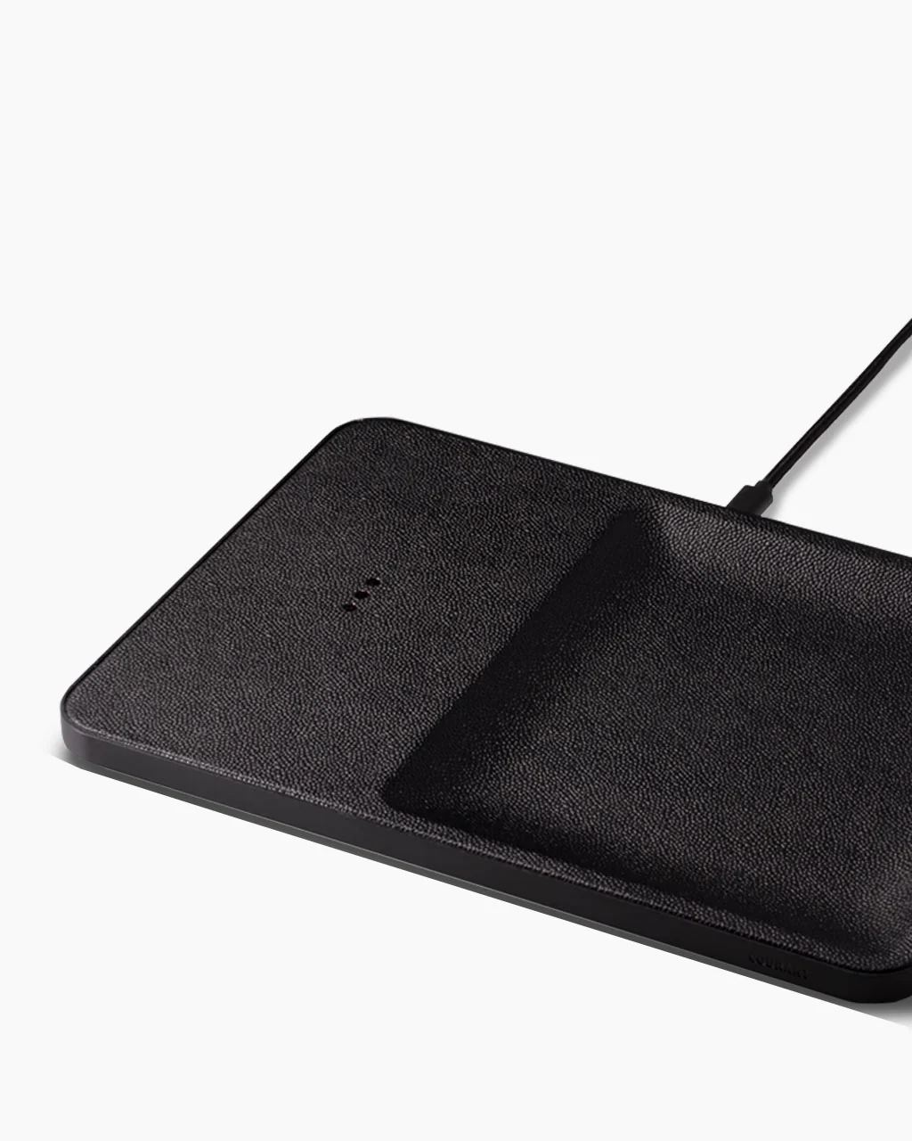 Courant Catch:3 Wireless Charger - Image 7