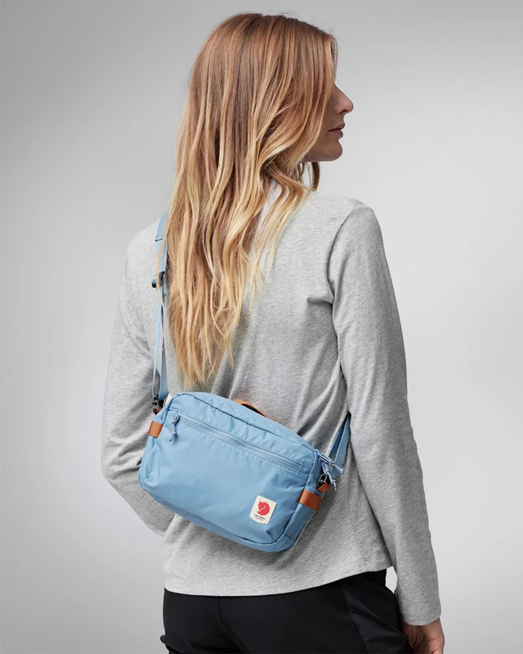 Fjallraven High Coast Crossbody - Image 5