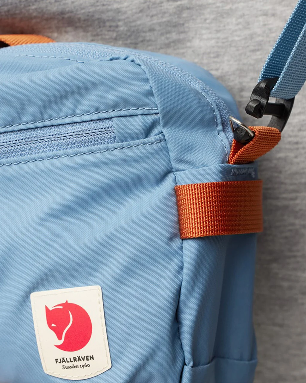 Fjallraven High Coast Crossbody - Image 6