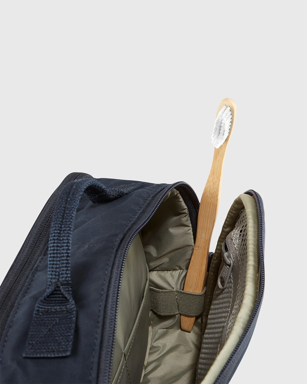Fjallraven Kanken Toiletry Bag - Image 4