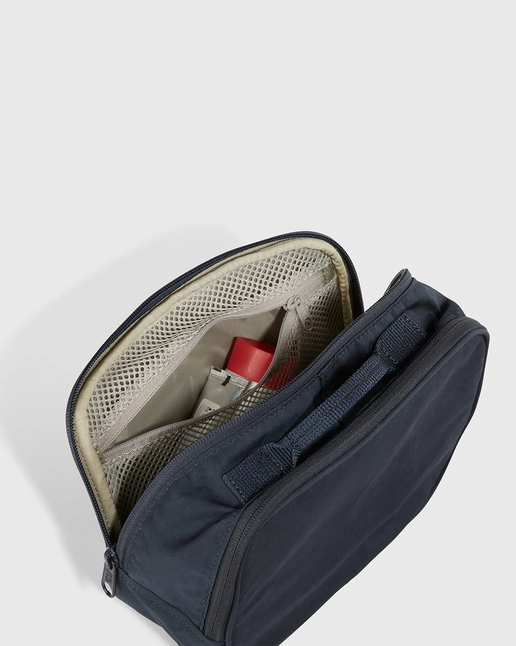 Fjallraven Kanken Toiletry Bag - Image 6