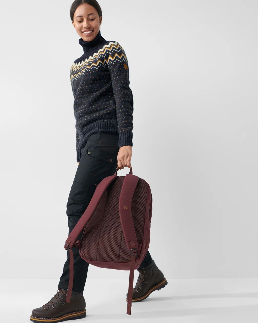 Fjallraven Raven 28 Backpack - Image 12