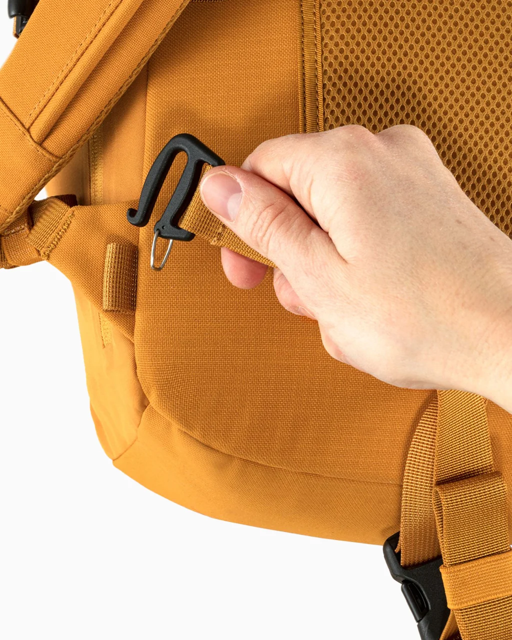 Fjallraven ULVÖ Rolltop Backpack 30L - Image 8