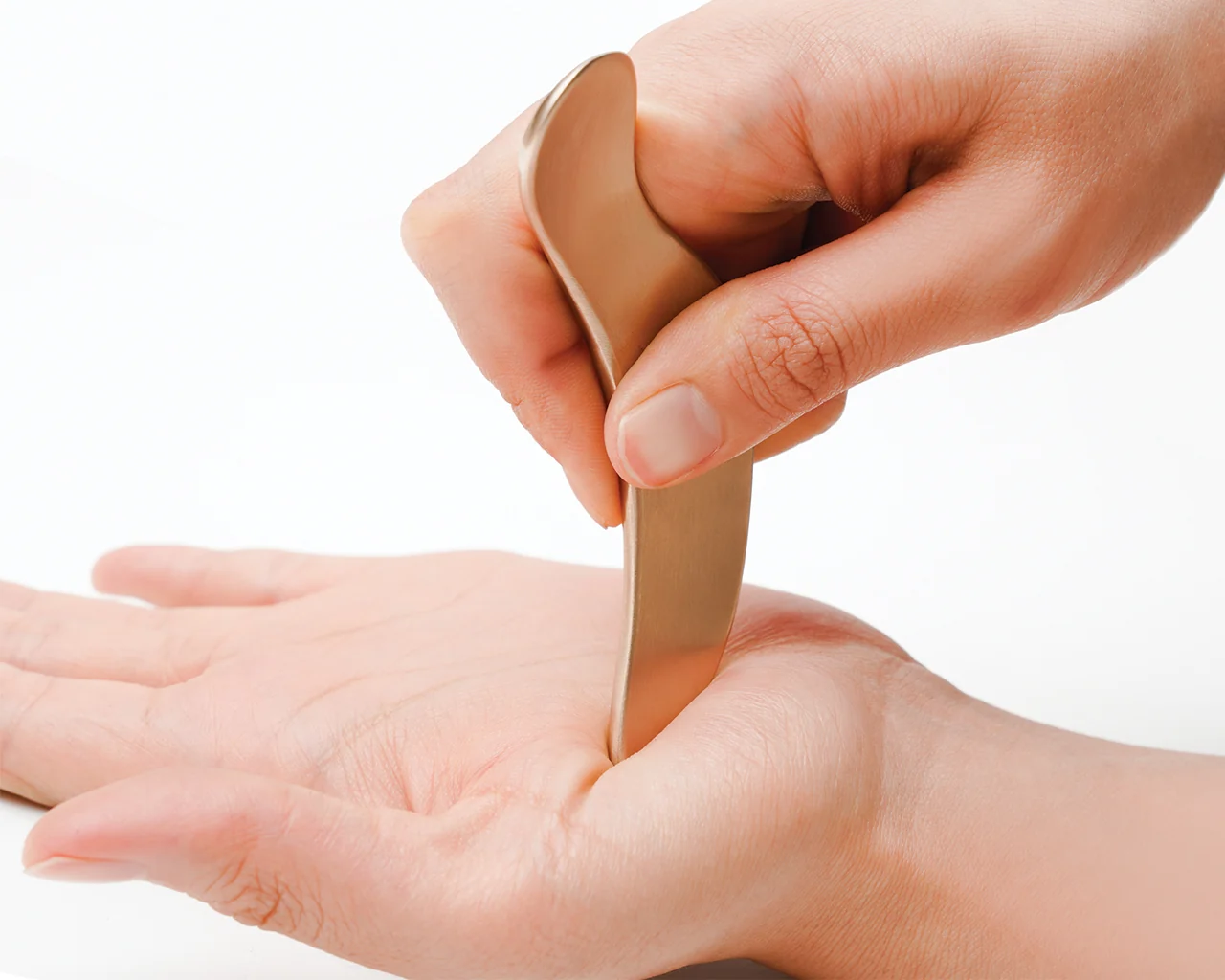 GeoChangYugi Antibacterial Feather Guasha - Image 3