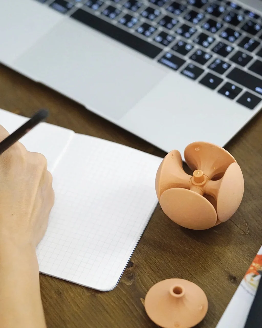 HMM Eraser Ball - Image 6