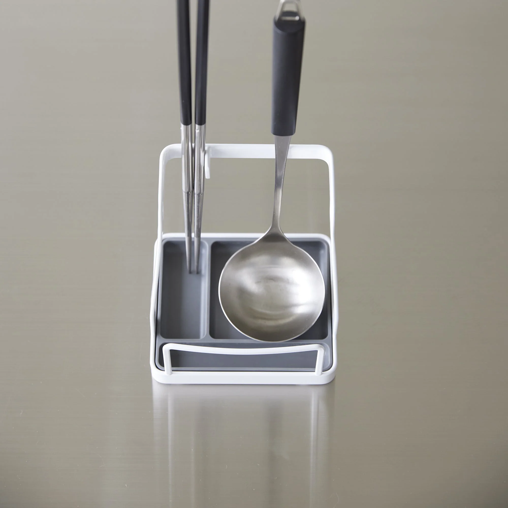 Yamazaki Home Large Lid and Ladle Stand - Image 3