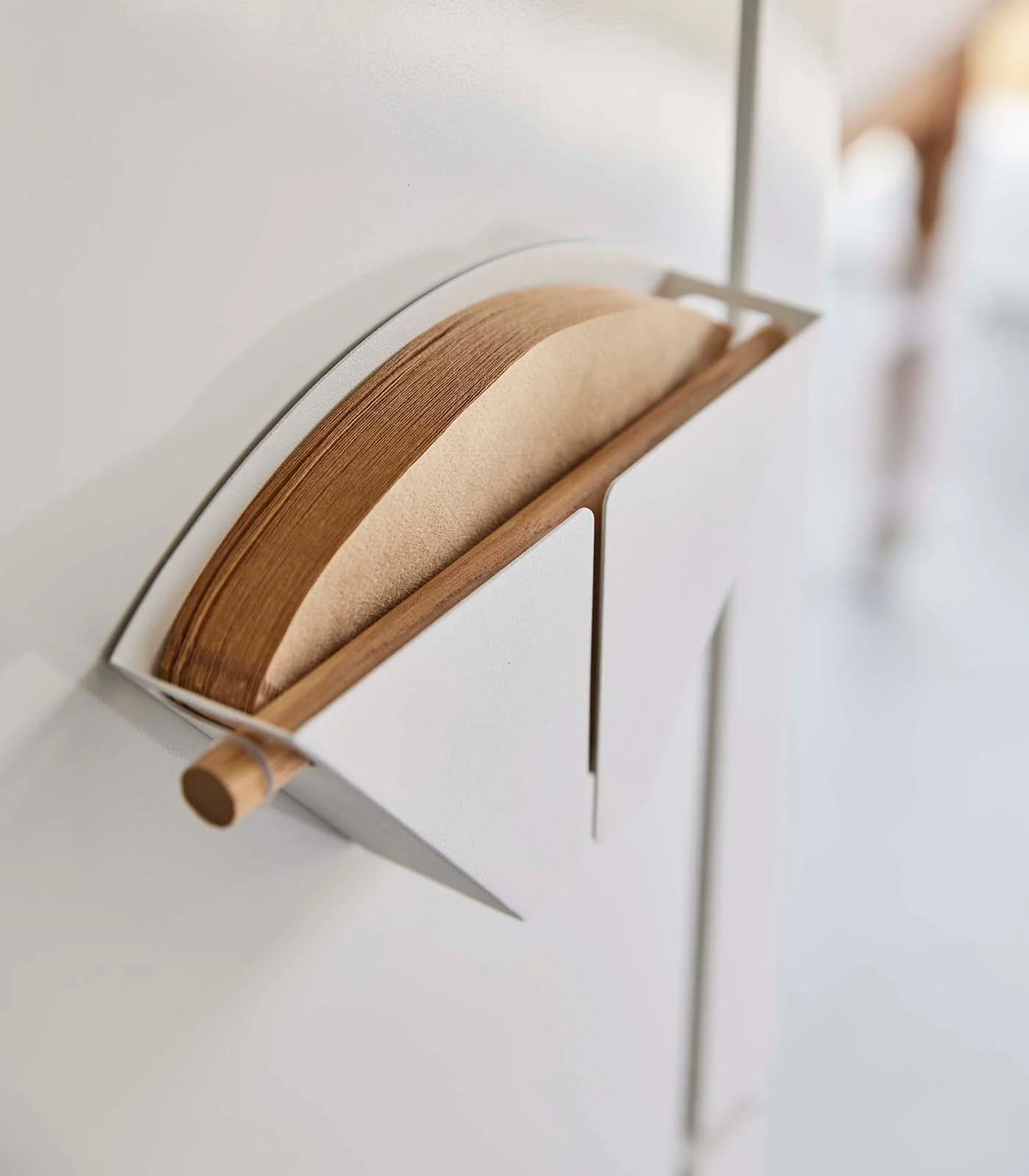 Yamazaki Home Magnetic Coffee Filter Case - Image 3
