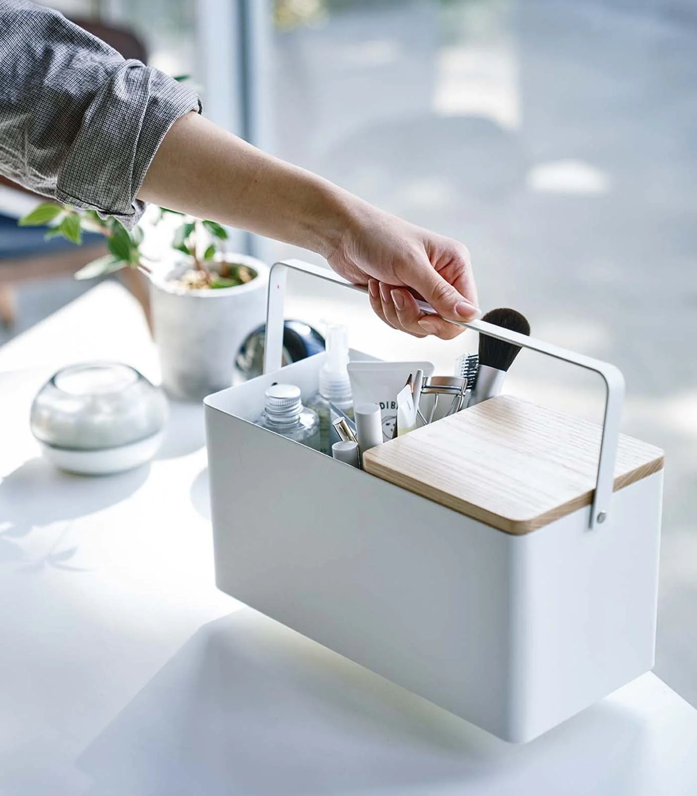 Yamazaki Home Makeup Organizer with Mirror - Image 3