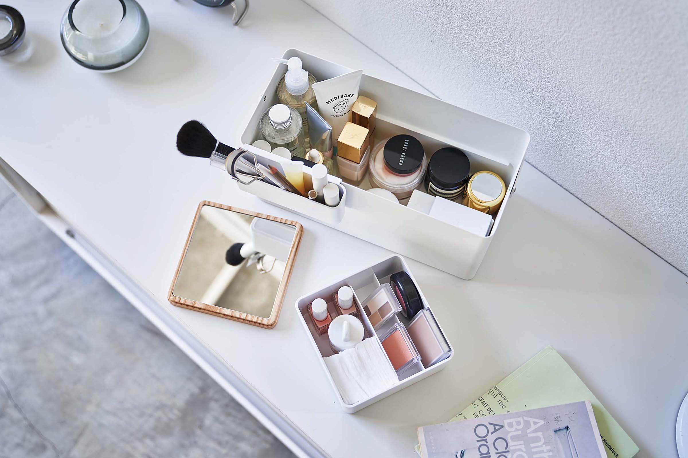 Yamazaki Home Makeup Organizer with Mirror - Image 5