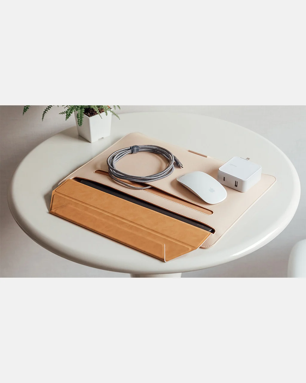 Moshi Muse 13" 3-in-1 Slim Laptop Sleeve and Stand - Image 16