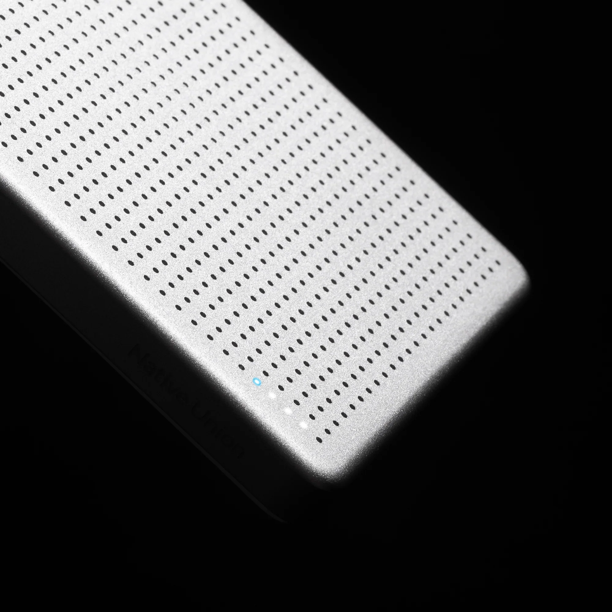 NATIVE UNION ACTIVE POWER BANK 5000mAh - Image 8