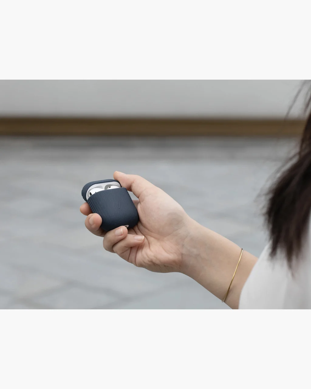 Native Union Curve Case For Airpods - Image 3