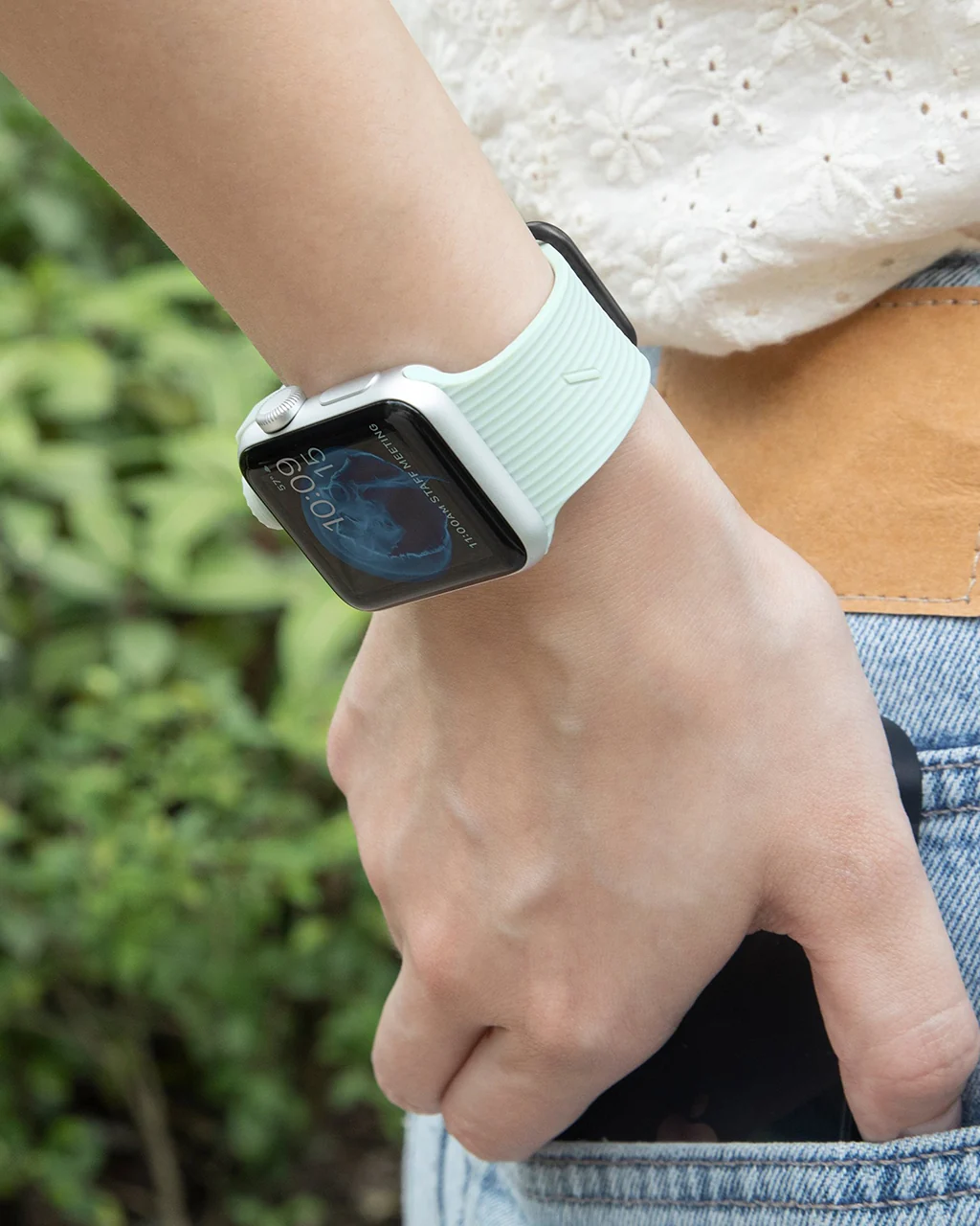 Native Union Curve Silicon Straps for Apple Watch - 40mm - Image 10