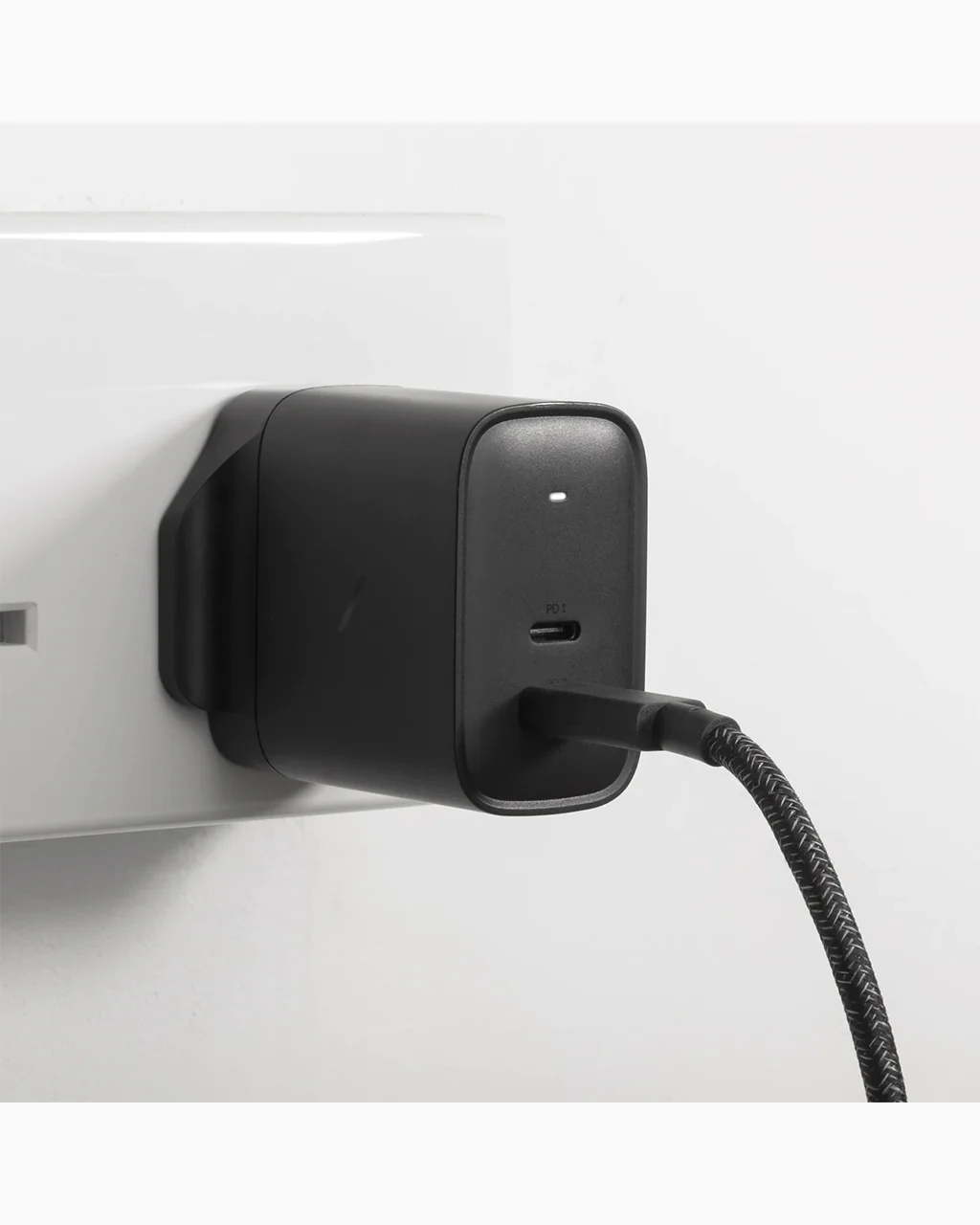 Native Union Fast GaN Charger PD 65W - Image 2