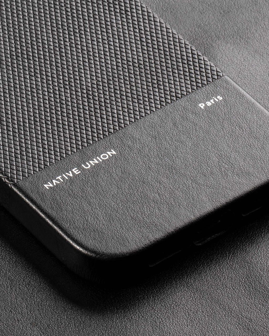 Native Union (Re)Classic Case for iPhone 15Pro - Image 5