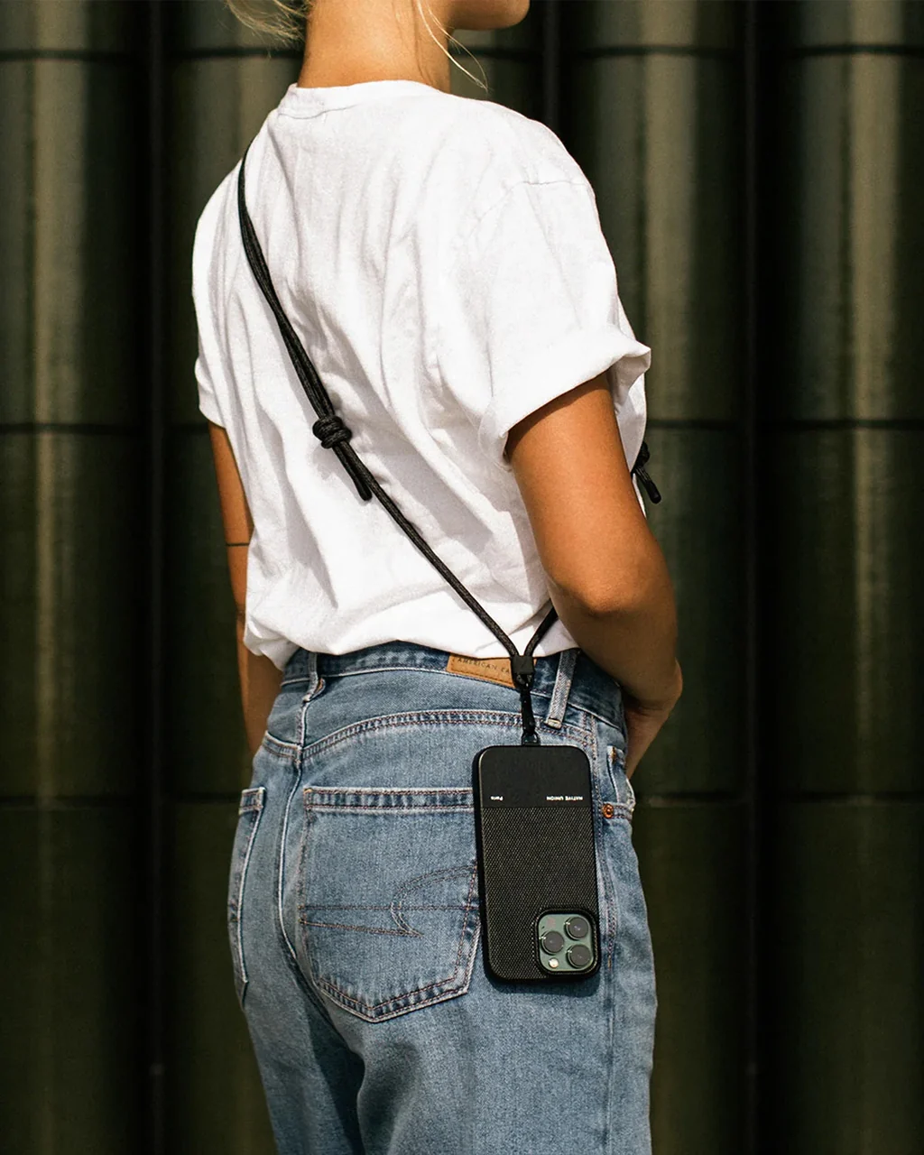 Native Union (Re)Classic Case for iPhone 15Pro Max - Image 14