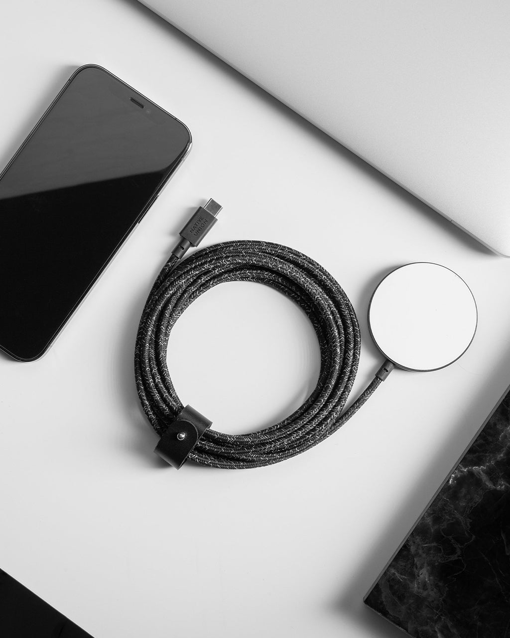 Native Union Snap Magnetic Wireless Charger - Cosmos - Image 5