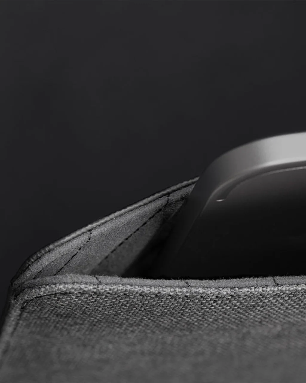 Native Union Stow 11" Tablet Sleeve - Slate - Image 6