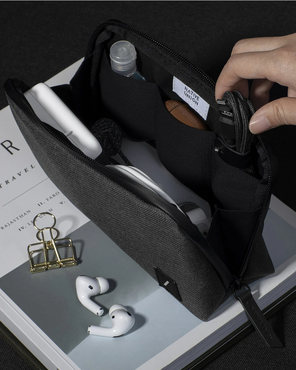 Native Union Stow Lite Organizer - Image 6