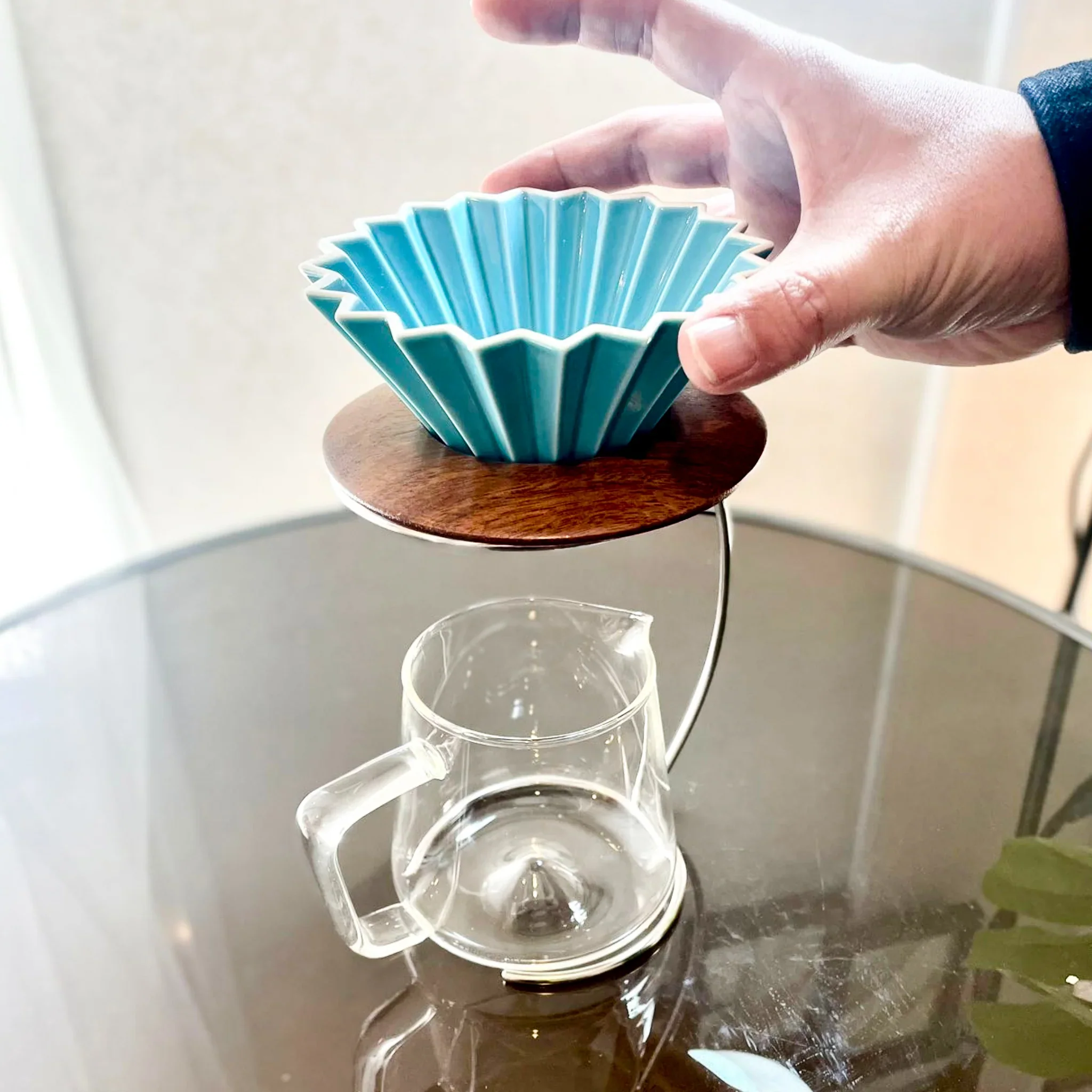 ORIGAMI Aroma Glass Coffee Server - Image 5