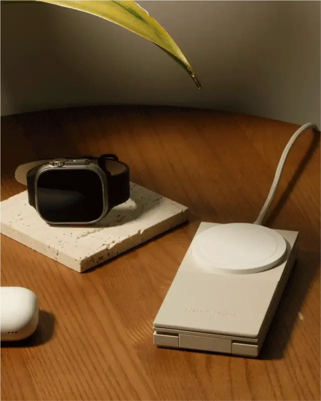 Native Union Rise 3-in-1 Magnetic Wireless Charger - Image 23