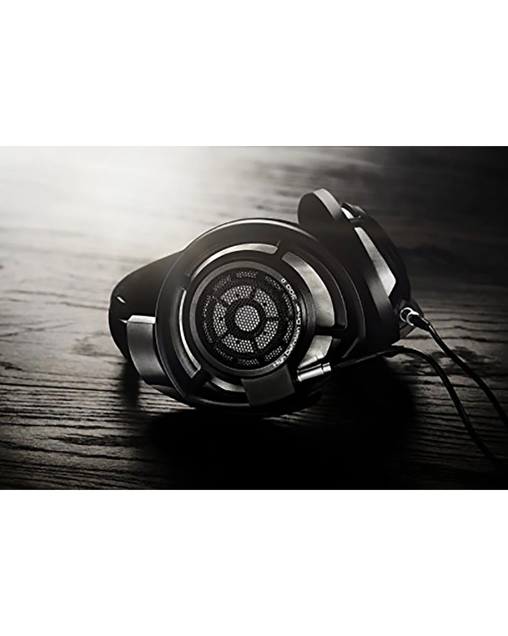 Sennheiser Audiophile HD 800 S Reference Headphone System - Image 7